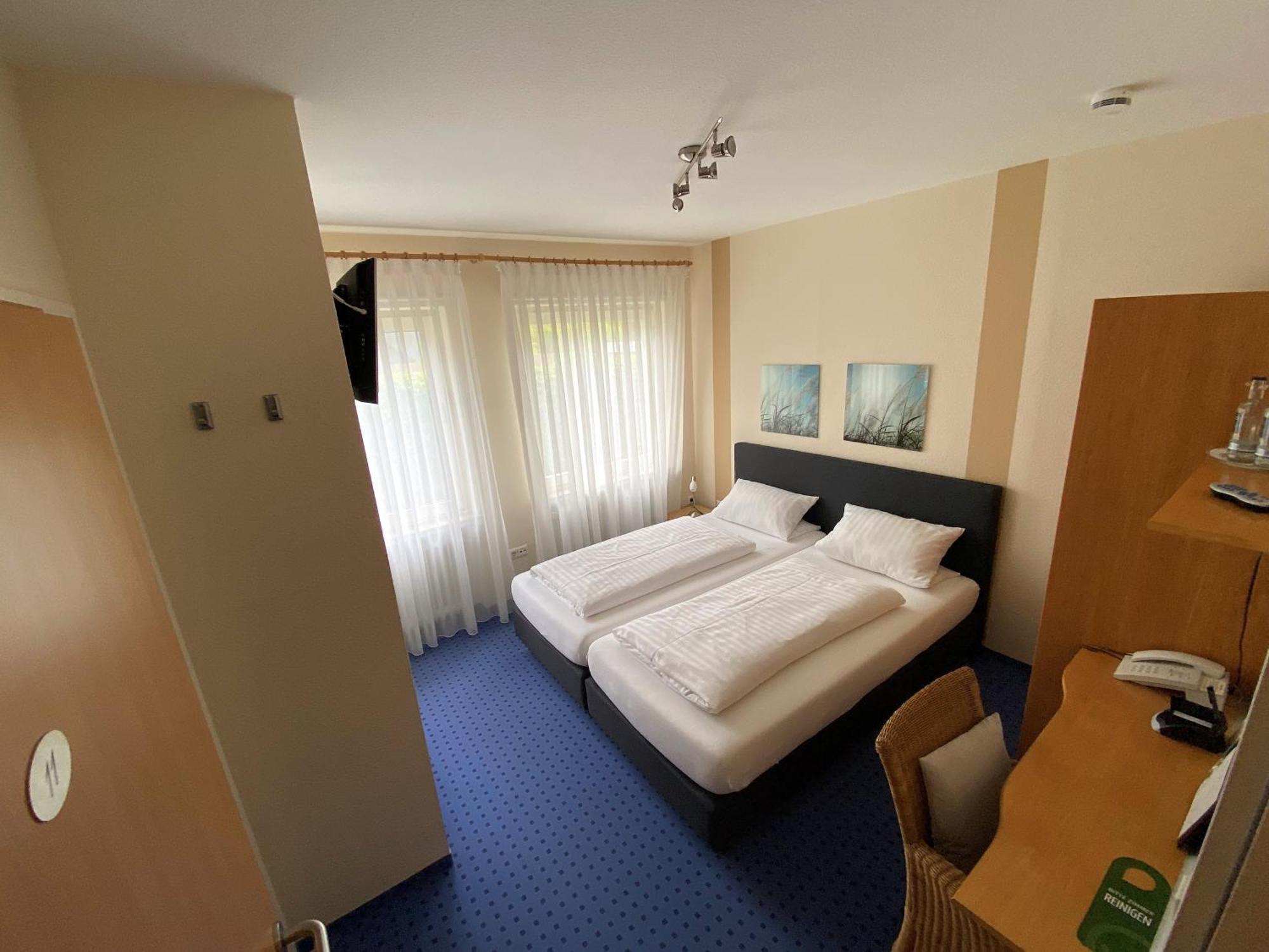 Alleehotel-Eschen Aurich Quarto foto